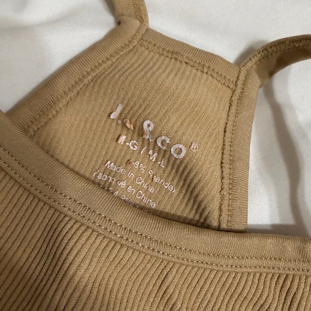 Tan Ribbed Tank Top Cropped 😍🤩 - Picture 2 of 2